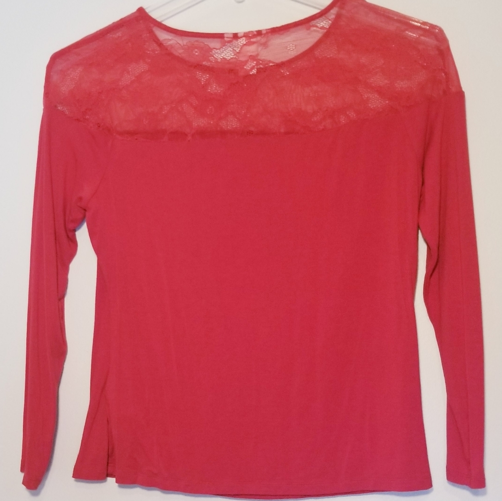 H&M Red Top - Picture 7 of 7